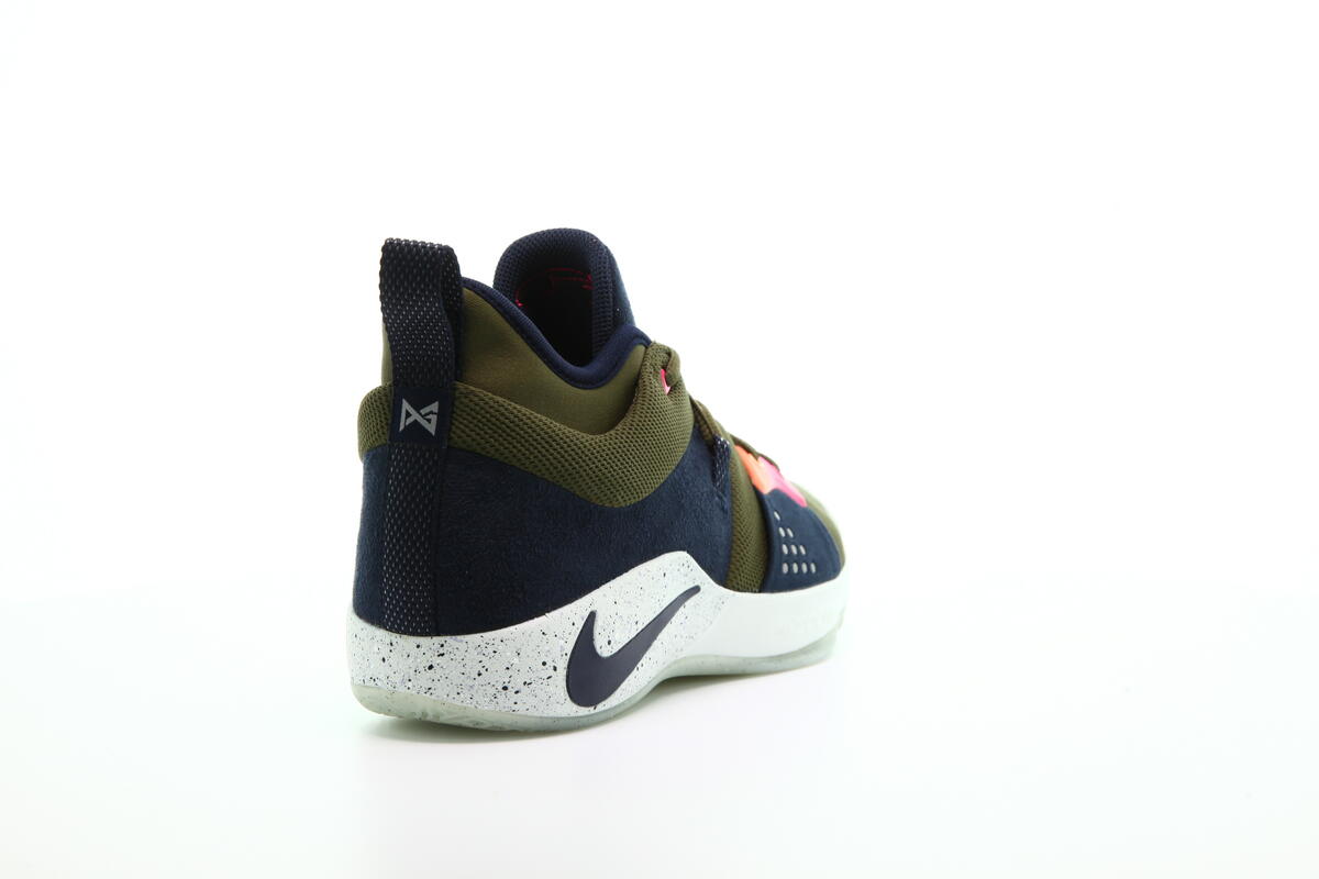 Nike pg 2 on sale olive